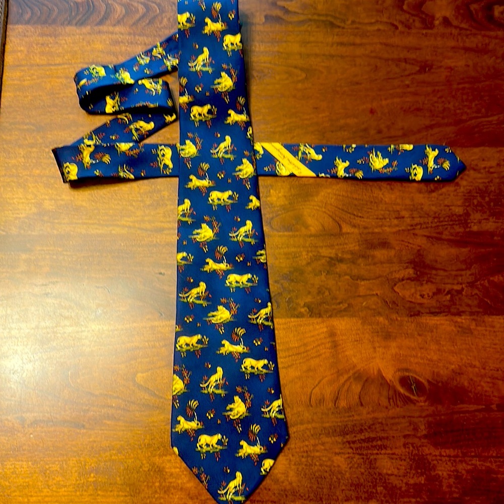 Salvatore Ferragamo Panther tie